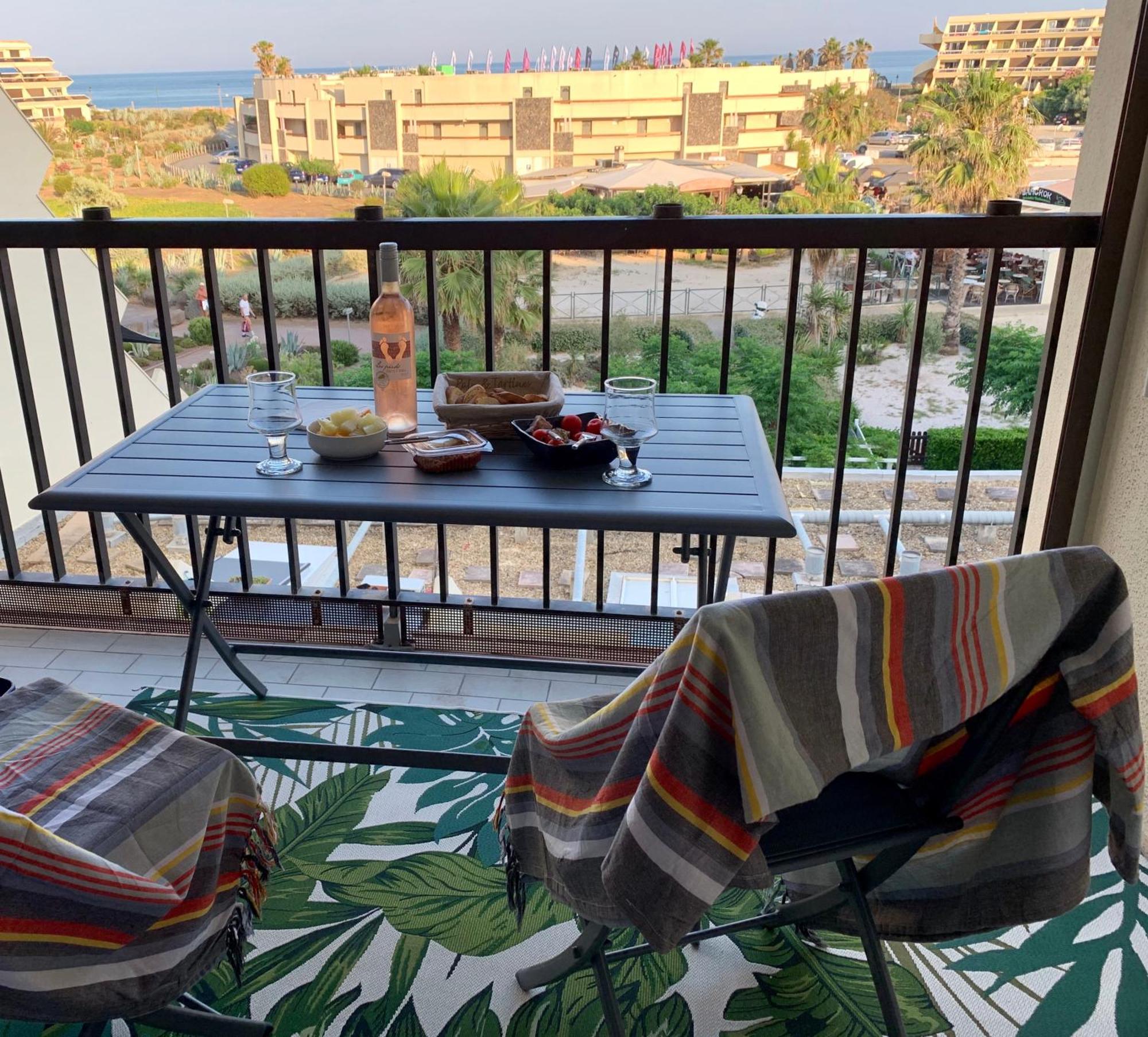 Bagatelle Naturiste Heliopolis Clim Ascenseur Vue Mer Parking Prive Agde Exteriör bild